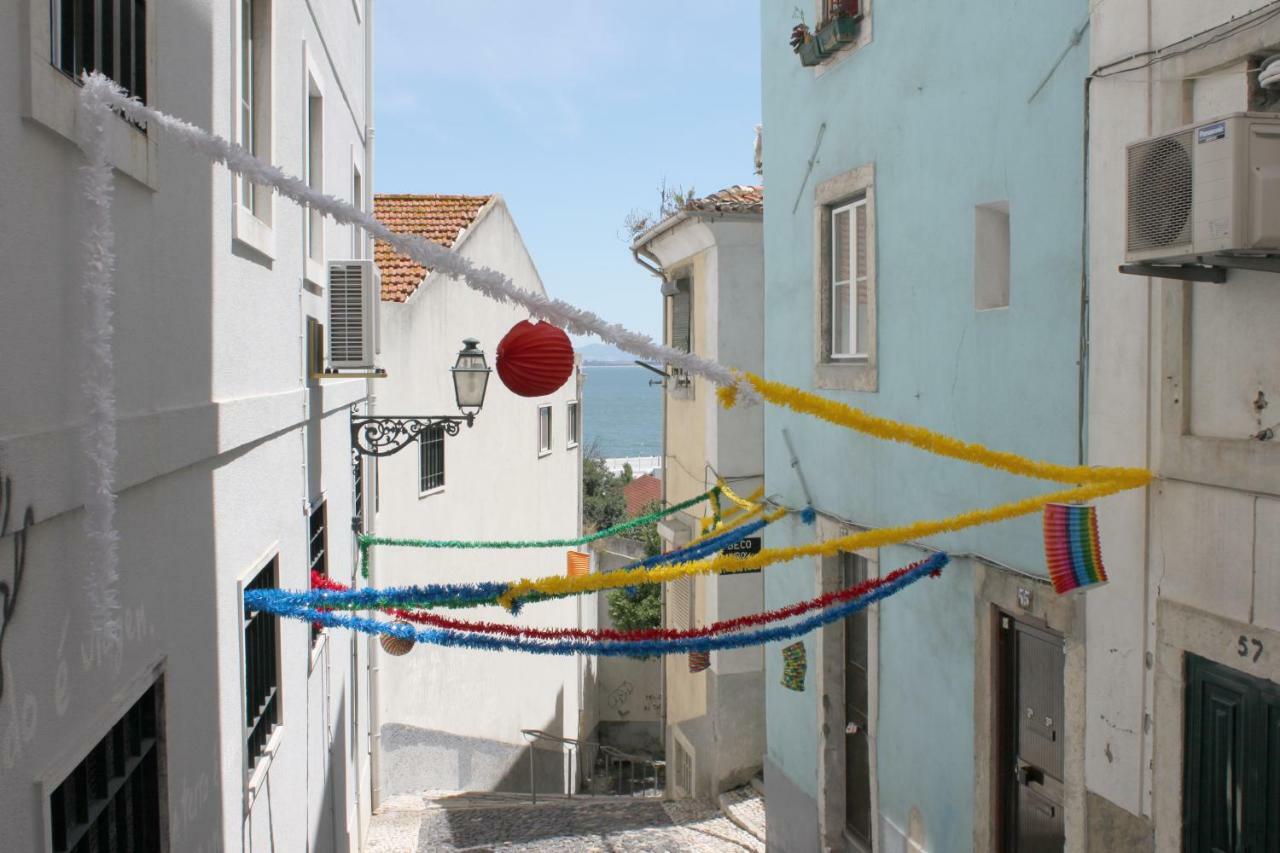 Little River View Triplex In Alfama Lisboa Exterior foto
