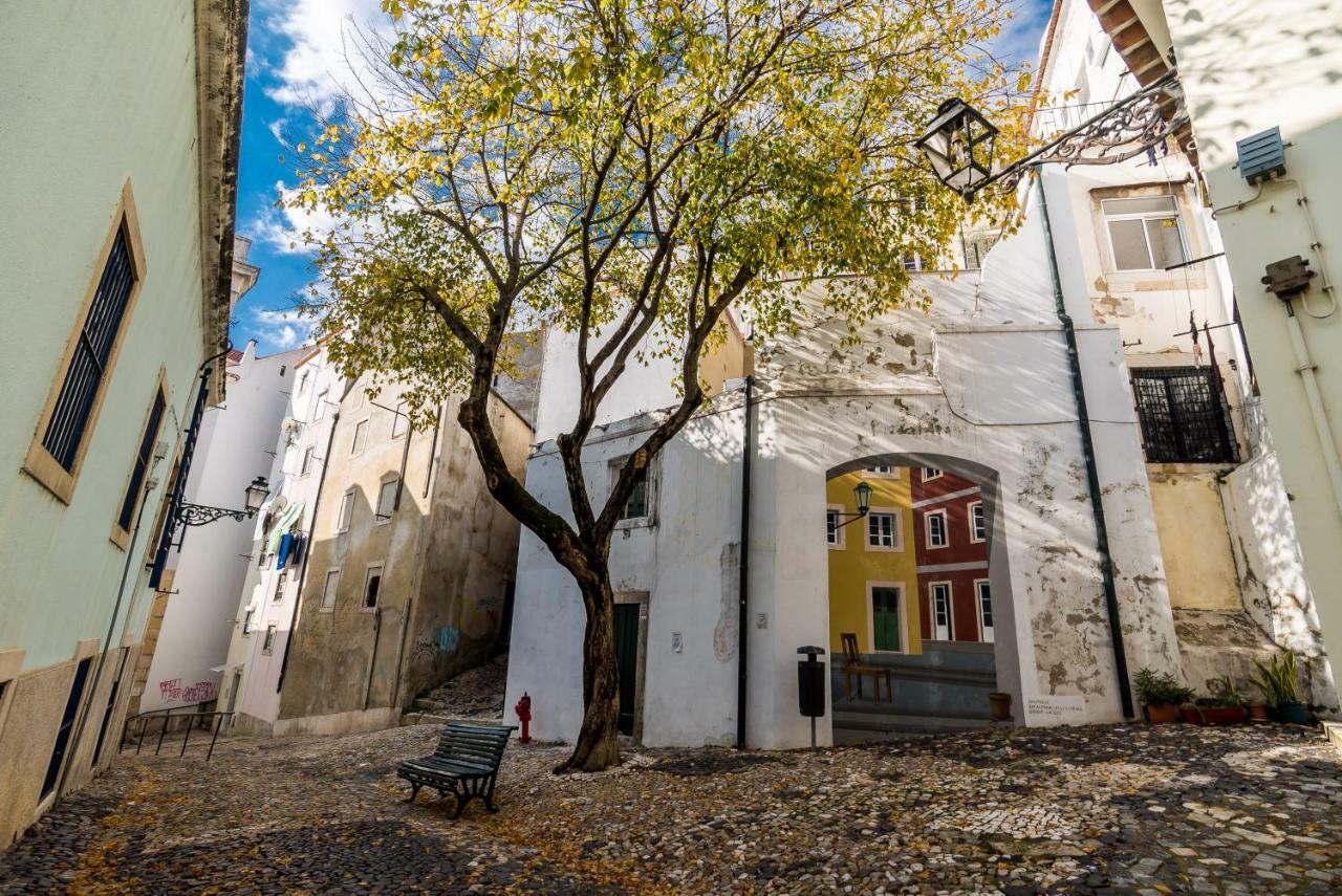 Little River View Triplex In Alfama Lisboa Exterior foto